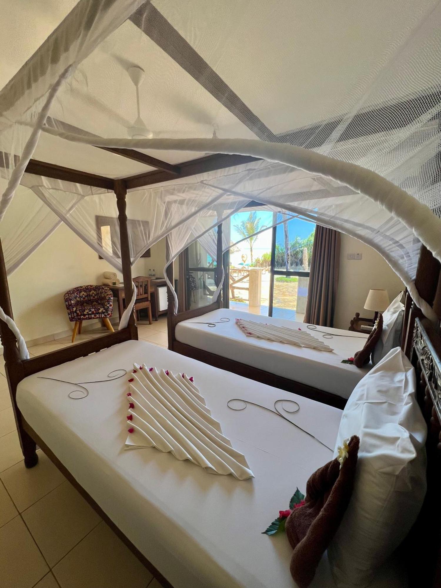 Mahali Zanzibar Hotel Paje Bagian luar foto