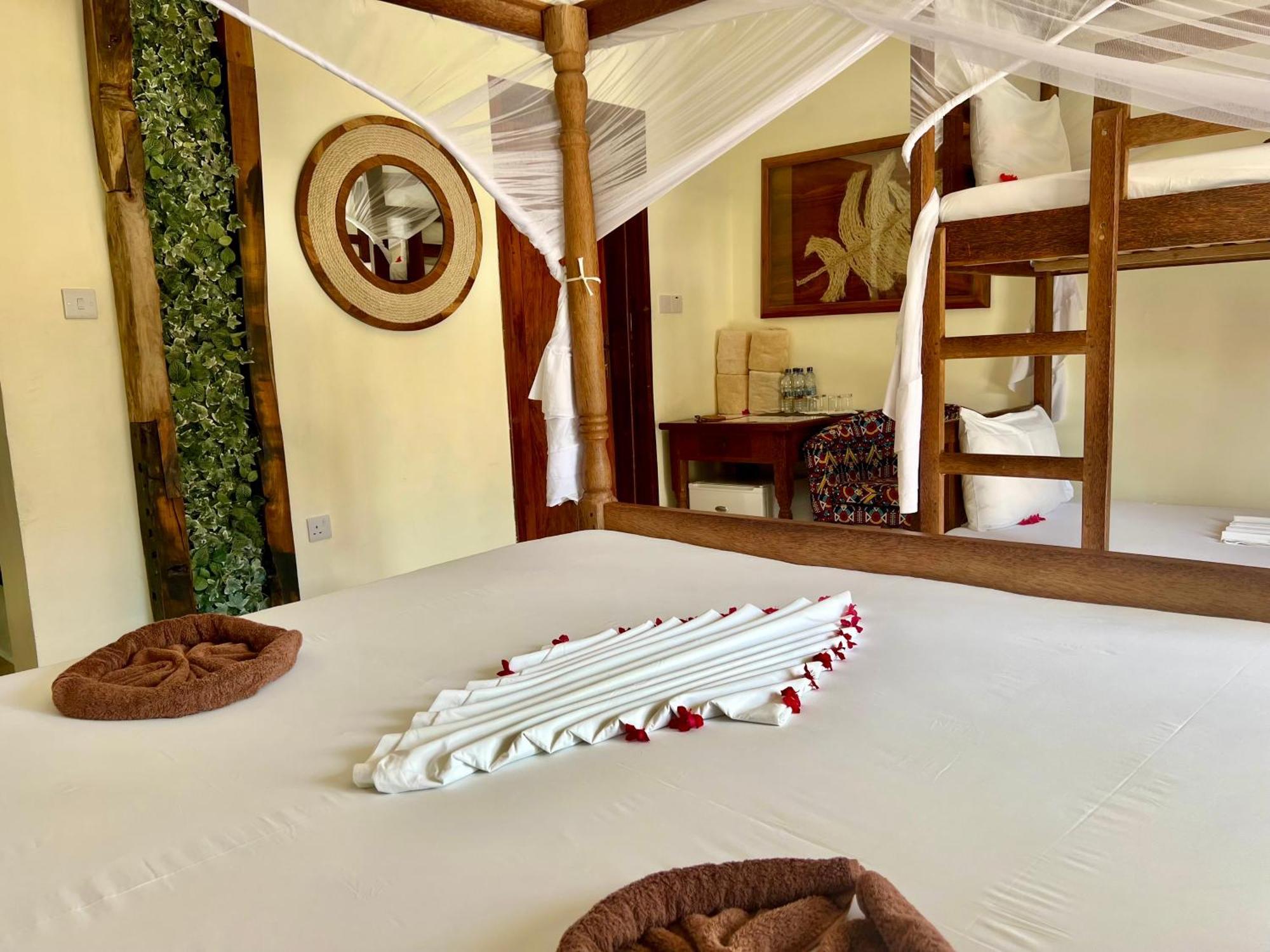 Mahali Zanzibar Hotel Paje Bagian luar foto